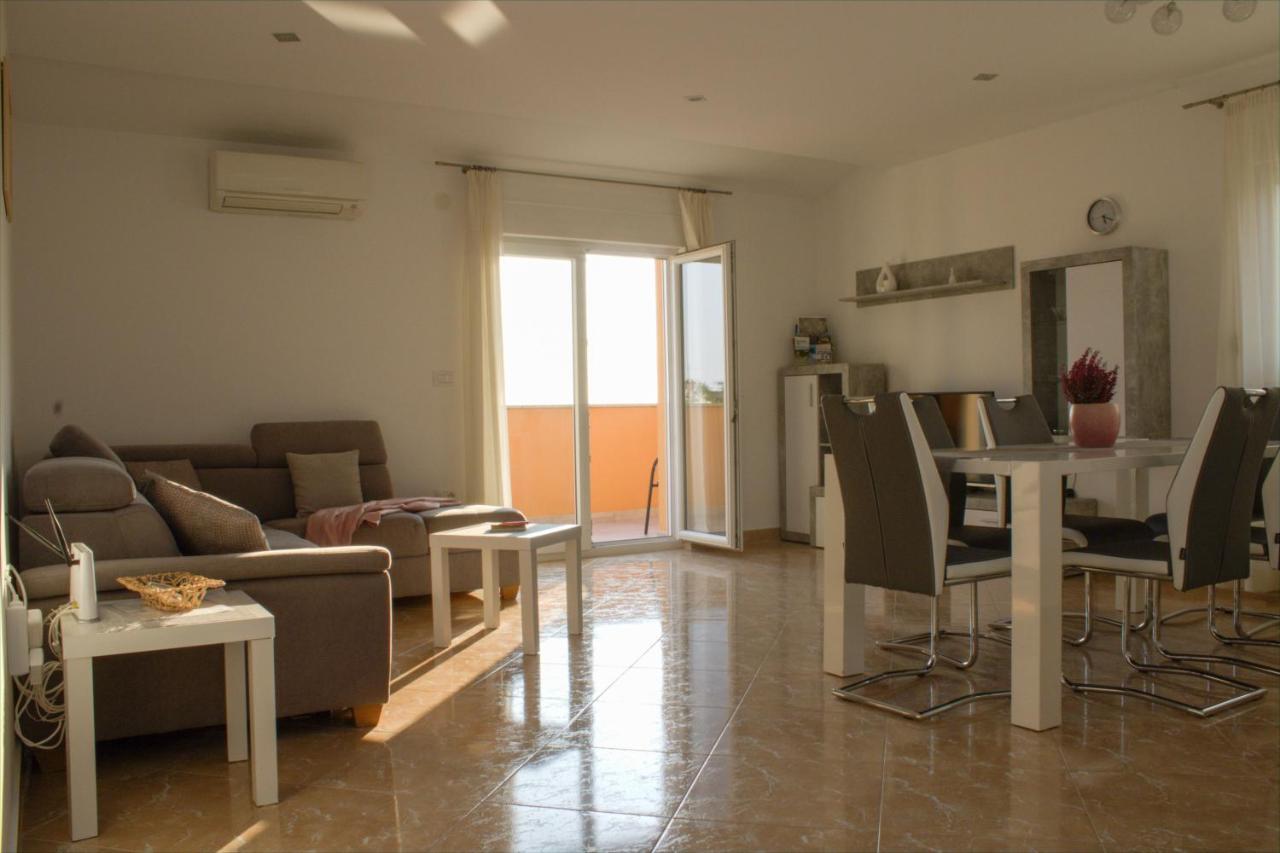 Ferienwohnung App Krase Pula Exterior foto